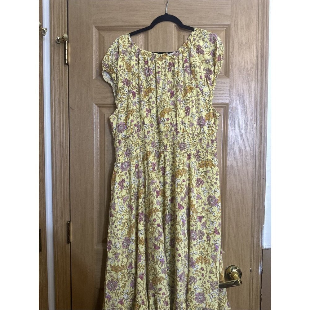 Old Navy Women’s Yellow Floral Boho Midi Dress Size 3X Smocked Waist Cottagecore - Picture 9 of 10